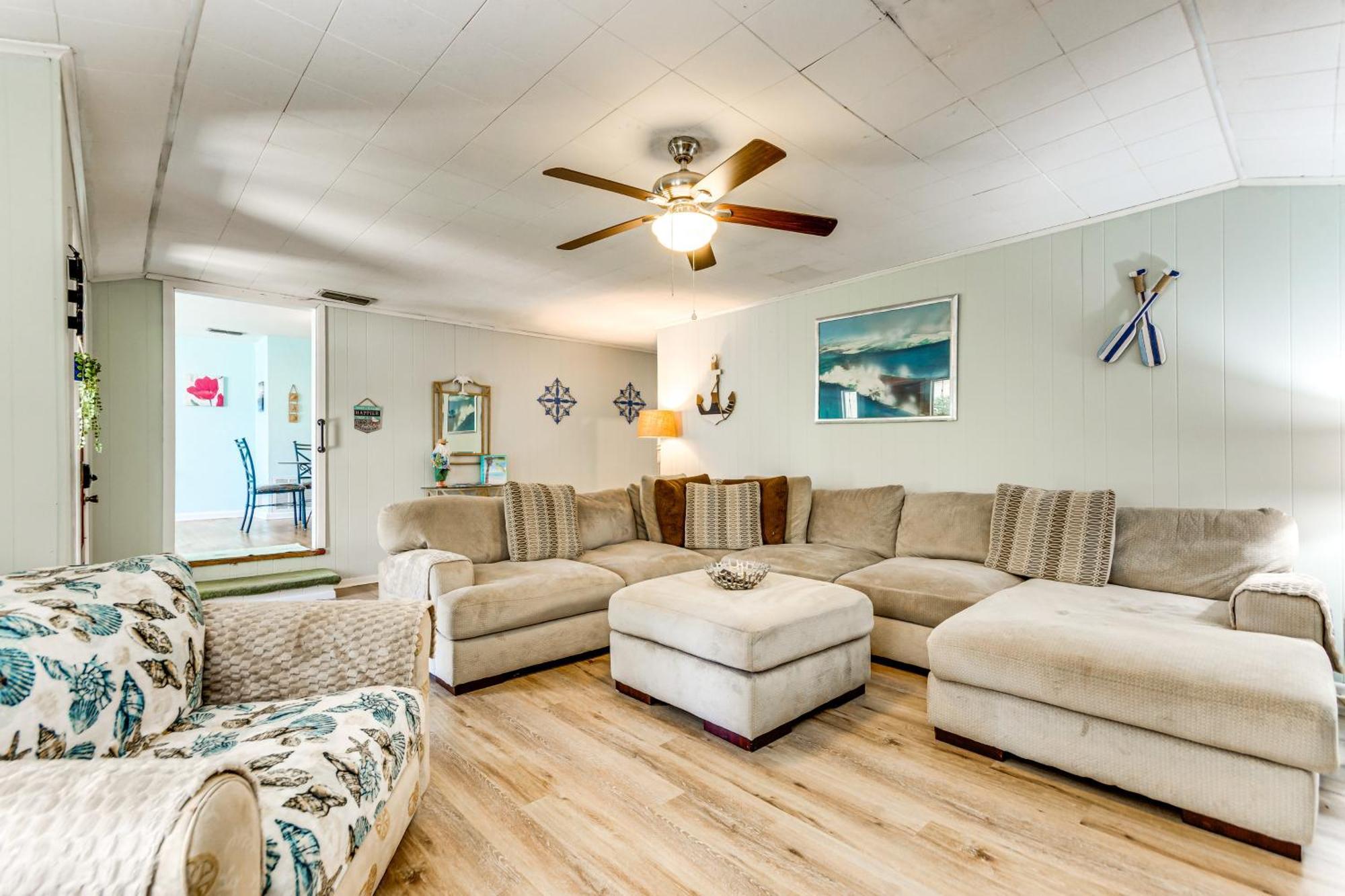 Fort Walton Coastal Retreat With Yard Walk To Beach شاطئ فورت والتون المظهر الخارجي الصورة