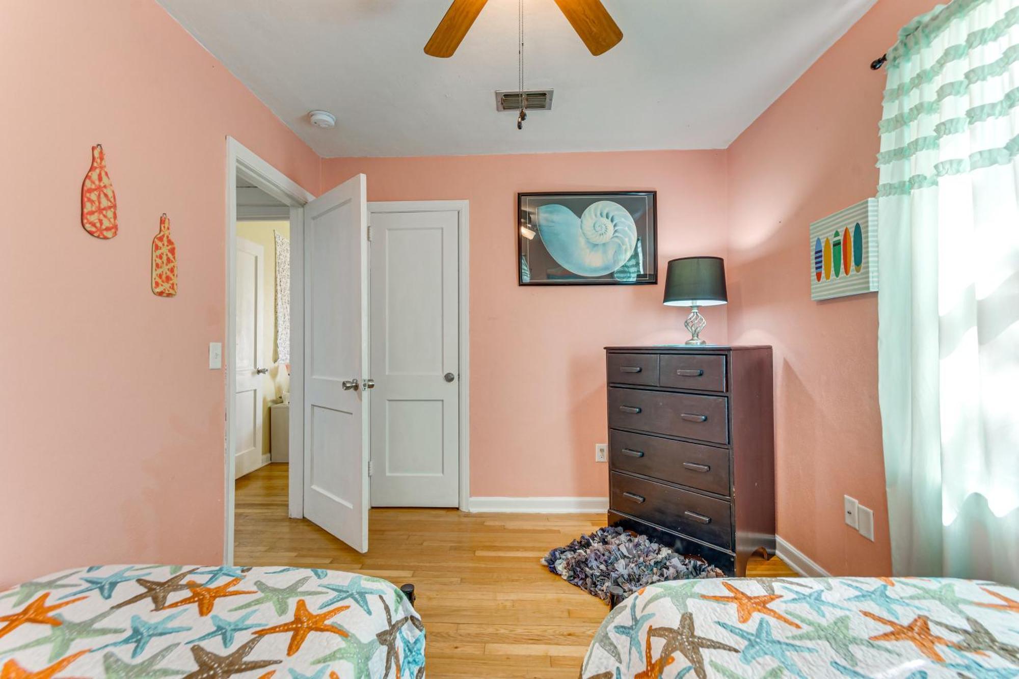 Fort Walton Coastal Retreat With Yard Walk To Beach شاطئ فورت والتون المظهر الخارجي الصورة