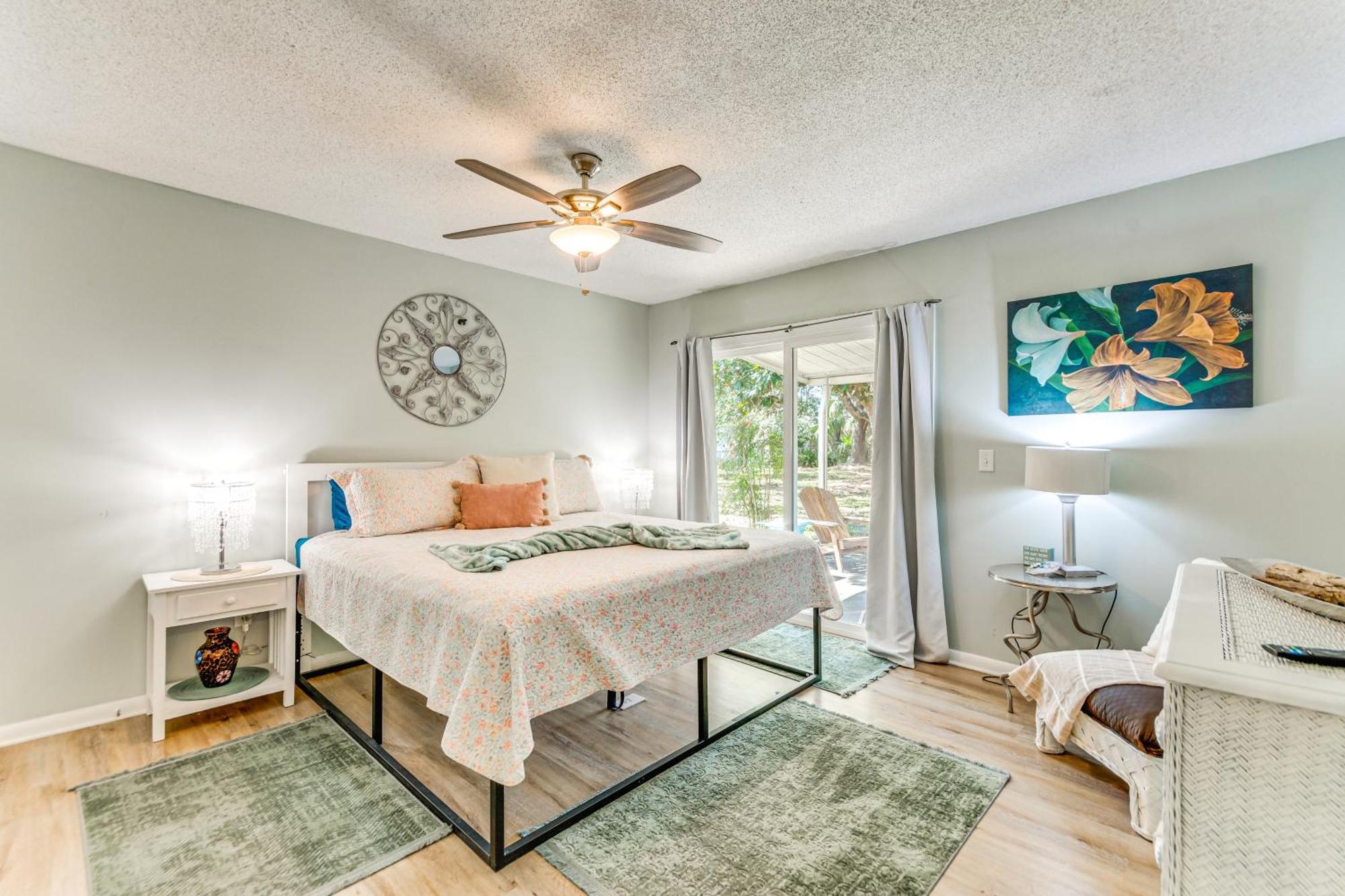 Fort Walton Coastal Retreat With Yard Walk To Beach شاطئ فورت والتون المظهر الخارجي الصورة