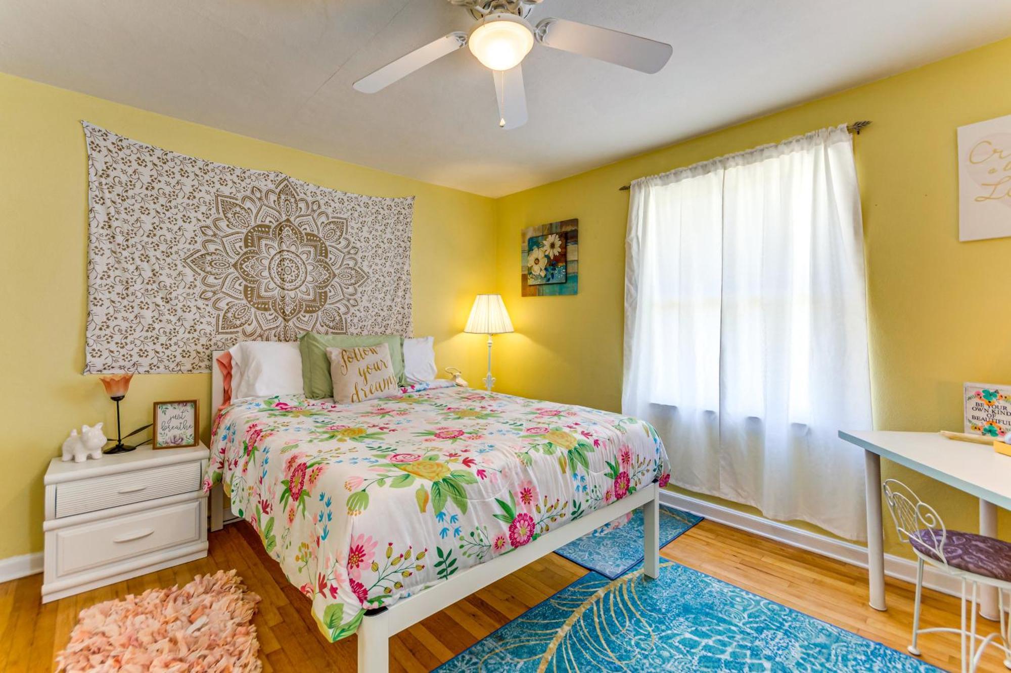 Fort Walton Coastal Retreat With Yard Walk To Beach شاطئ فورت والتون المظهر الخارجي الصورة