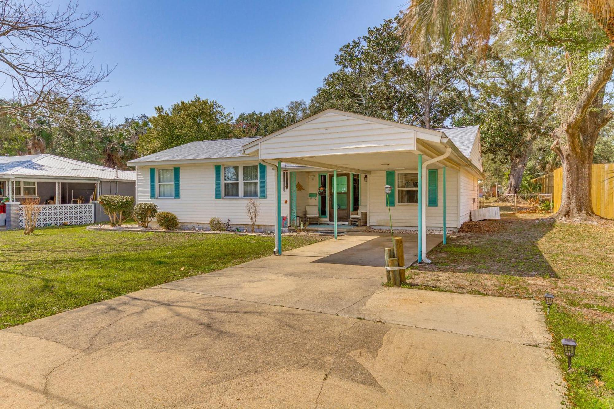 Fort Walton Coastal Retreat With Yard Walk To Beach شاطئ فورت والتون المظهر الخارجي الصورة