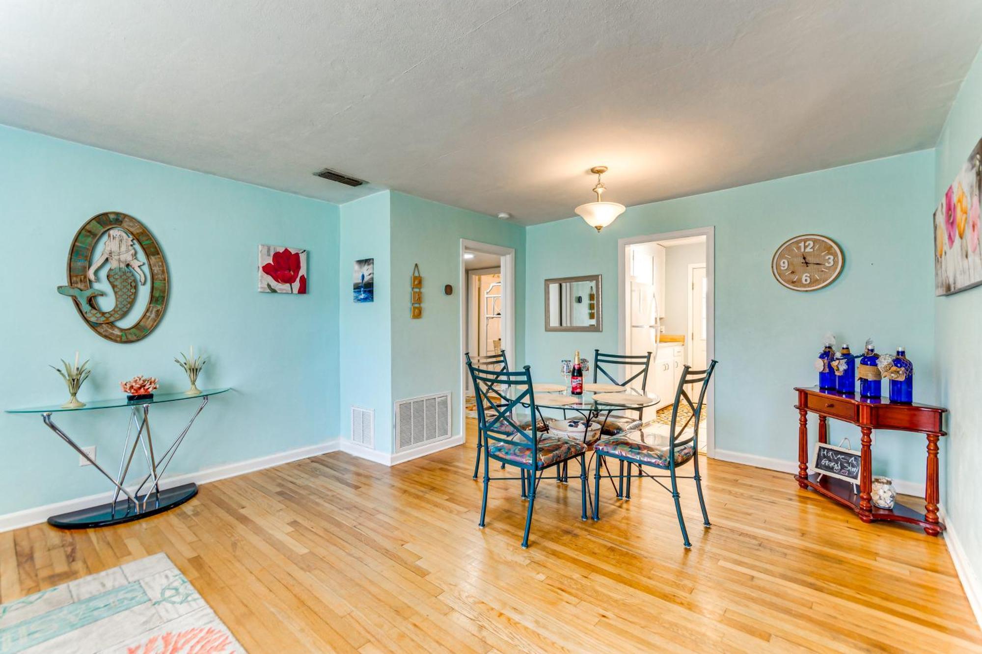 Fort Walton Coastal Retreat With Yard Walk To Beach شاطئ فورت والتون المظهر الخارجي الصورة